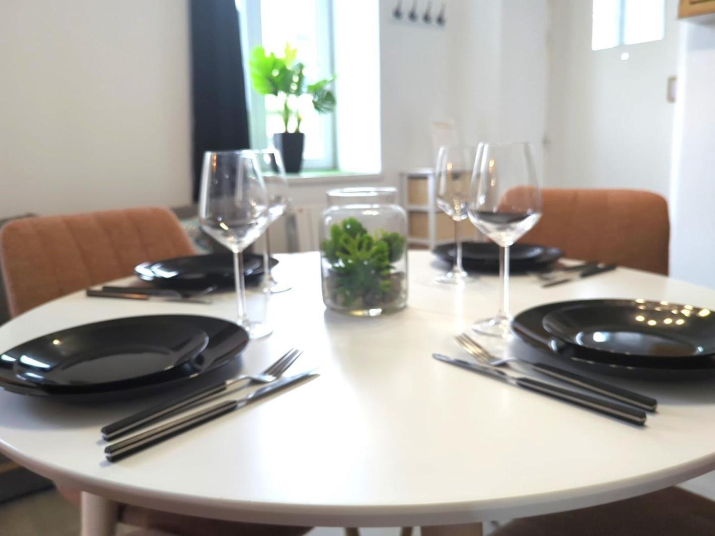 Bel Appartement Meximieux Centre Ville 2 Chambres Eksteriør bilde
