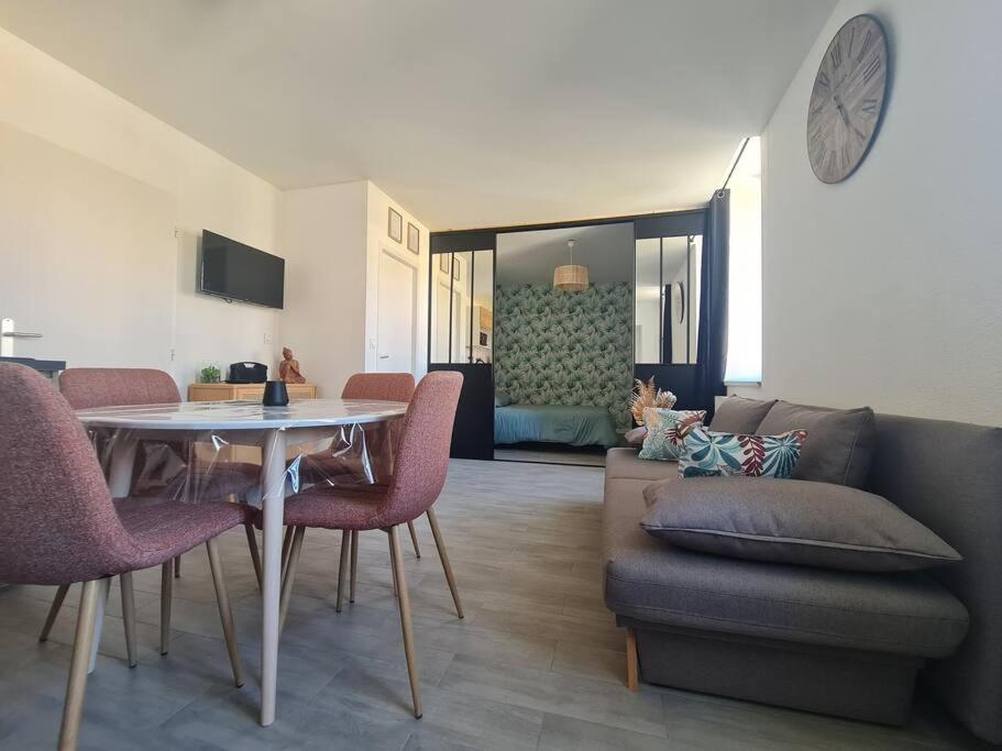 Bel Appartement Meximieux Centre Ville 2 Chambres Eksteriør bilde